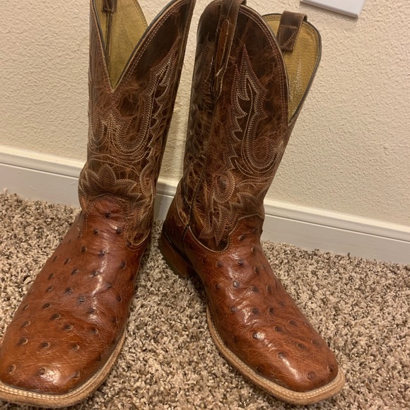 cavenders brand boots